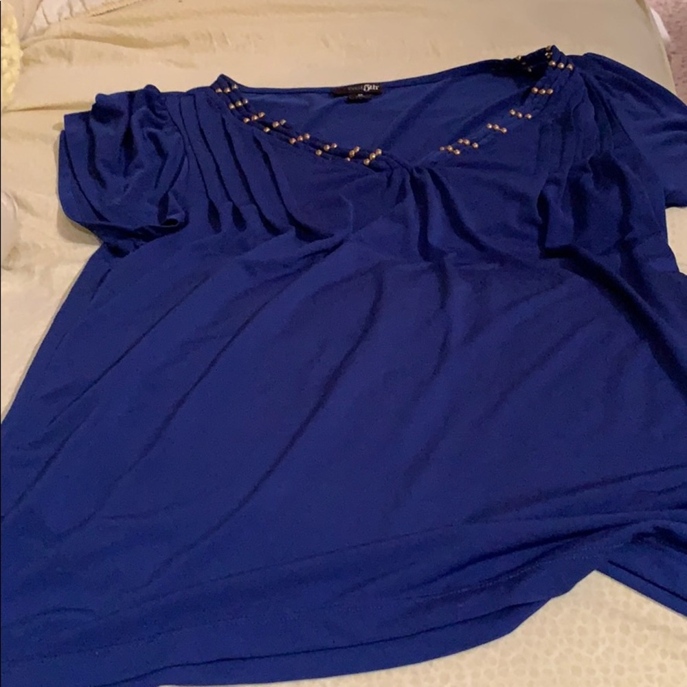 East 5th size medium